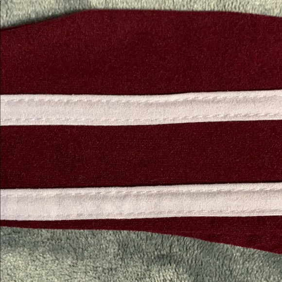 Burgundy tights. - Picture 3 of 3